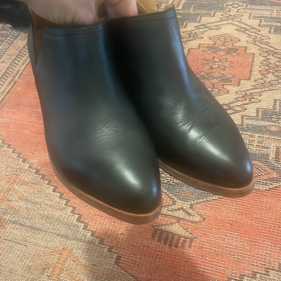 Nisolo Mia everyday ankle bootie - Picture 6 of 6